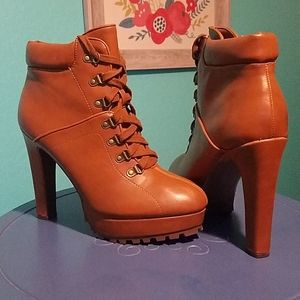 Shoedazzle Ankle boots